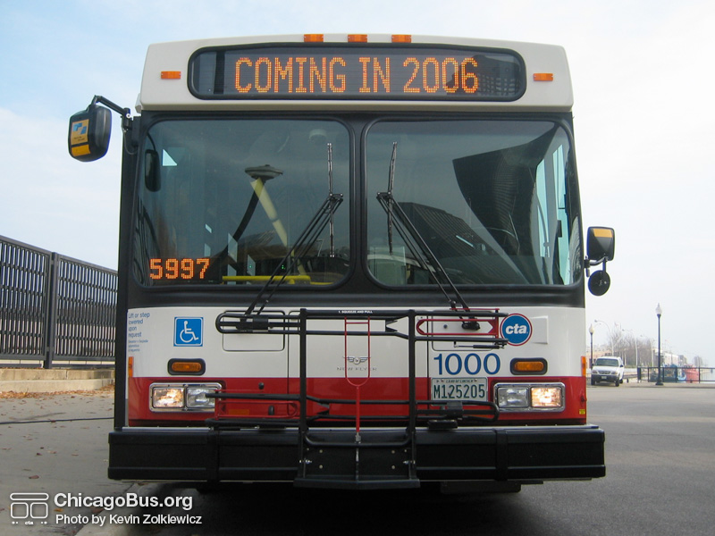 Prototype bus #1000 at Navy Pier during a CTA press conference on November 2, 2005. (Photo by Kevin Zolkiewicz)