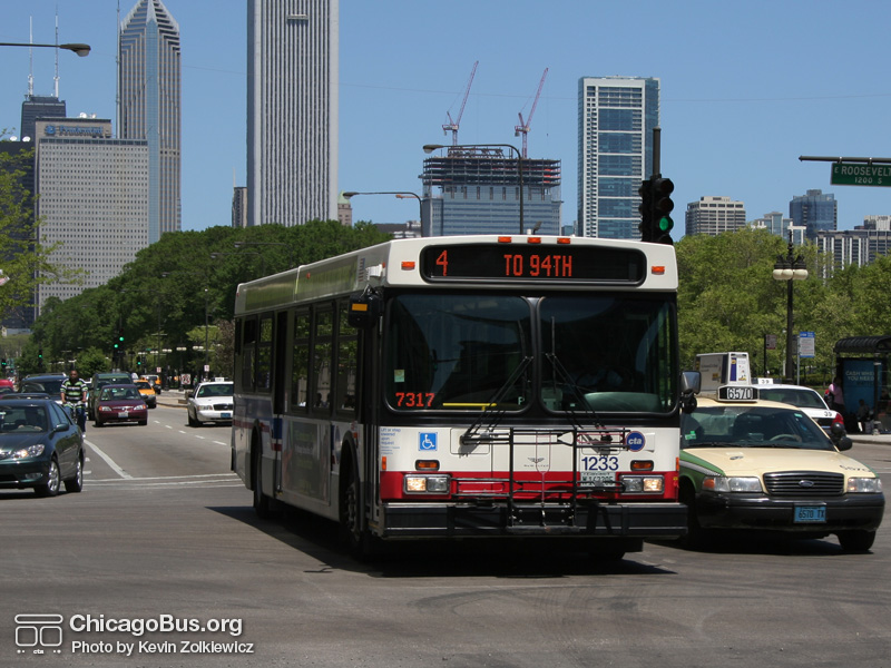 Bus #1233 at Michigan and Roosevelt working route #4 Cottage Grove on May 17, 2008. (Photo by Kevin Zolkiewicz)
