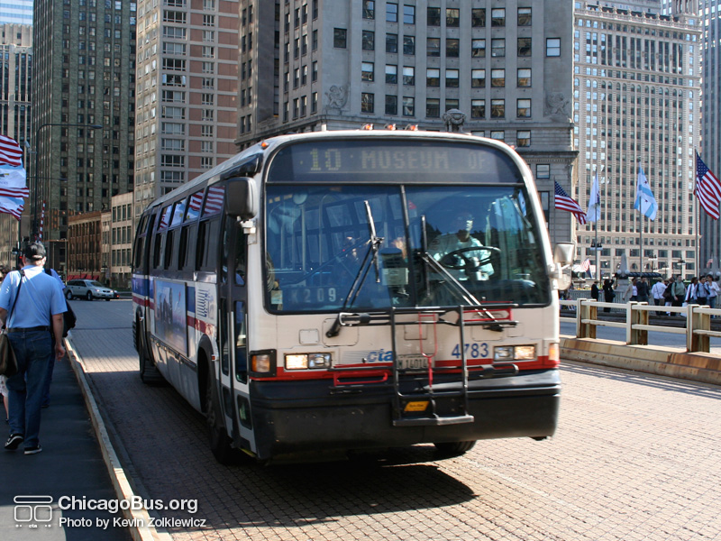 Bus #4783 on Michigan Ave. Bridge working route #10 Museum of Science and Industry on June 3, 2006. (Photo by Kevin Zolkiewicz)