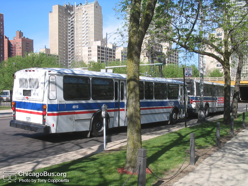 Bus #4916 in Hyde Park on May 10, 2005. (Photo by Tony Coppoletta)