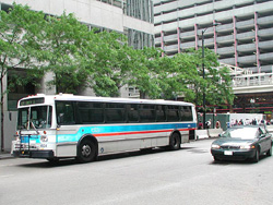 Bus #4924 at Madison and Wells working route #14 Jeffery Express on June 10, 2005.