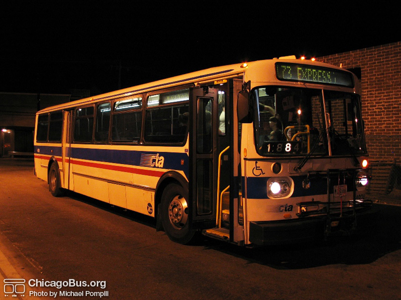 Bus #4924 at Belmont and Halsted working route #173 University of Chicago/Lakeview Express on May 21, 2005. (Photo by Michael Pompili)