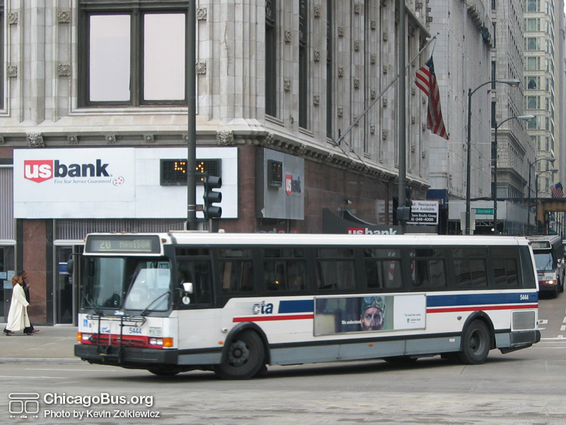 Bus #5444 at Michigan and Washington working route #20 Madison on November 22, 2003. (Photo by Kevin Zolkiewicz)