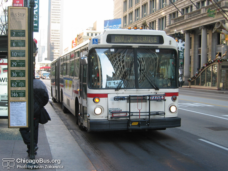 Bus #7405 at State and Washington working route #146 Inner Drive Express on November 26, 2003. (Photo by Kevin Zolkiewicz)