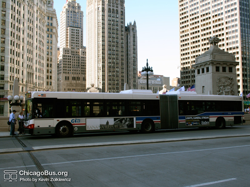 Bus #7719 at Wacker and Michigan on June 3, 2006. (Photo by Kevin Zolkiewicz)